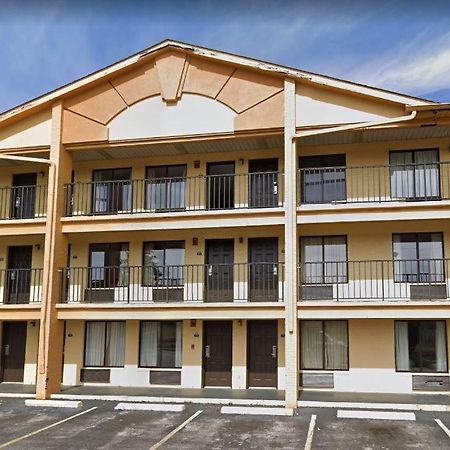 Travelodge By Wyndham Mobile Al エクステリア 写真