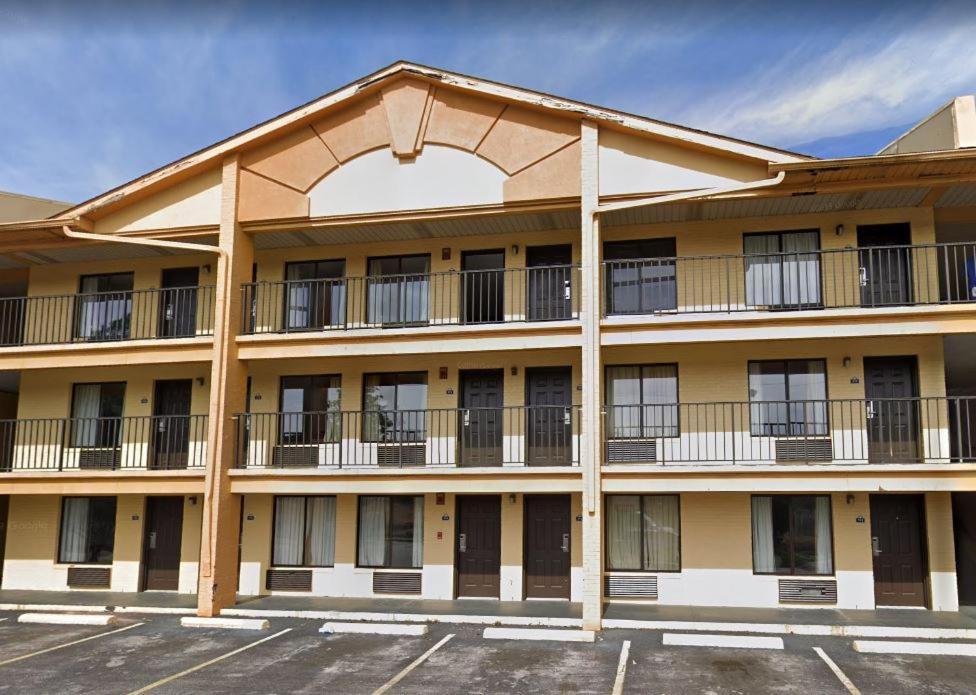 Travelodge By Wyndham Mobile Al エクステリア 写真