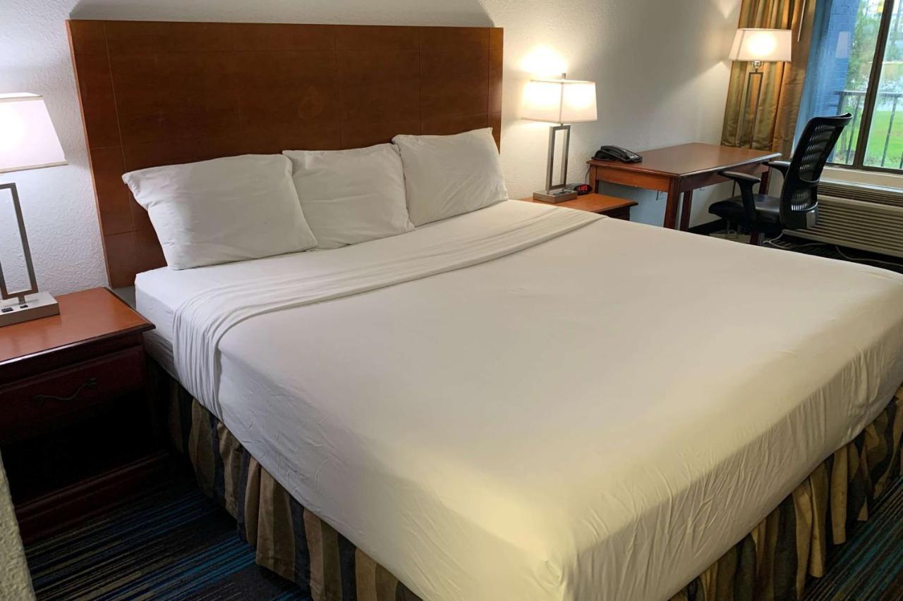 Travelodge By Wyndham Mobile Al エクステリア 写真