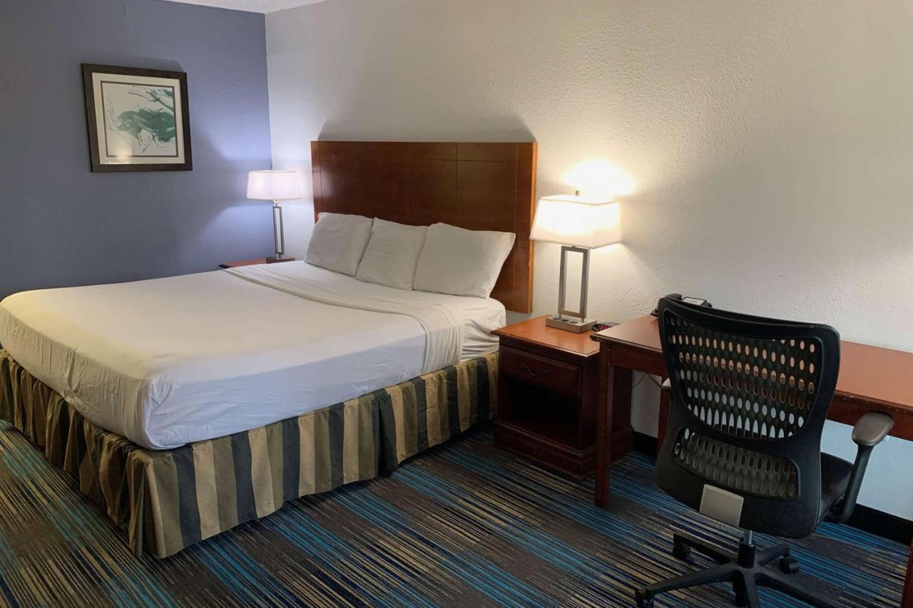 Travelodge By Wyndham Mobile Al エクステリア 写真